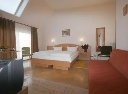 Hotel Pension Arta